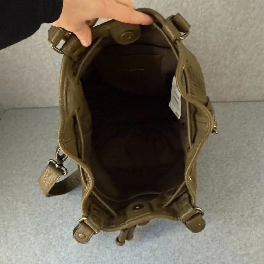Nordstrom Olive‎ Green Leather Bucket Bag Adjustable Strap Drawstring Close NWT